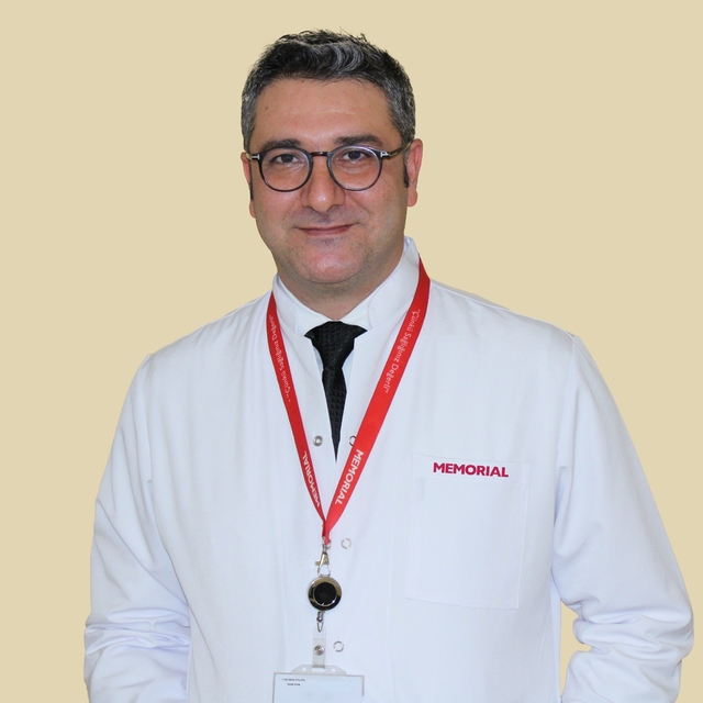 Uzm. Dr. Ümit Çakmak: "Böbrekler bozulana kadar belirti vermiyor düzenli ko...