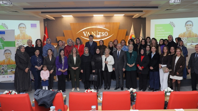 Van'da "Kadın Çiftçiler Sürdürülebilir Gelecek İçin Buluşuyor Programı' düzenlendi