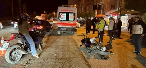 Payas'ta otomobille çarpışan motosikletin sürücüsü yaralandı