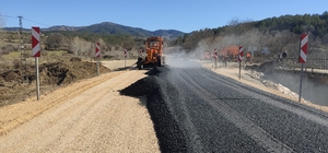 Çorum'da ayağı çöken köprüye alternatif yapılan yolda çalışmalarda sona gel...