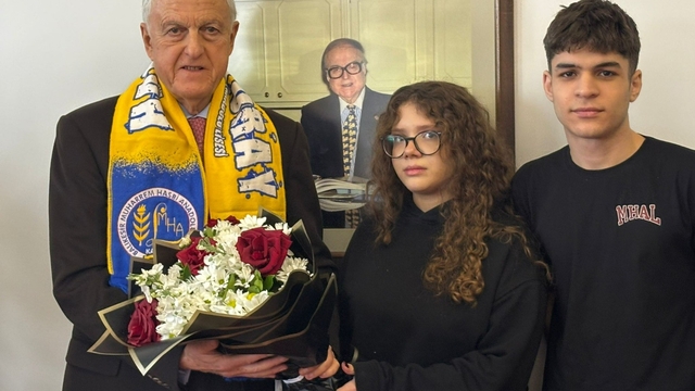 Muharrem Hasbi Anadolu Lisesinden Yırcalı'ya teşekkür