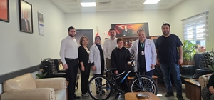 Şikayet kutusundan bisiklet çıktı 10 Yaşındaki Ayaz'ın bisiklet hayali gerçek oldu