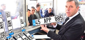 Manisa'da APP plaka yoğunluğu: 2 günde bin plaka değiştirildi