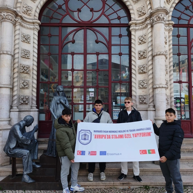 Marmarisli öğrenciler 'Avrupa'da stajımı özel yapıyorum' projesiyle Porteki...