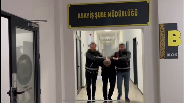 Evinde boğazı kesilen kadının cinayet şüphelisi komşusu çıktı (2)