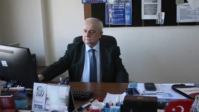 Profesörden 'planlı su kullanımı' uyarısı
"Suyumuz bol, yağış aldık düşüncesi doğru değil"