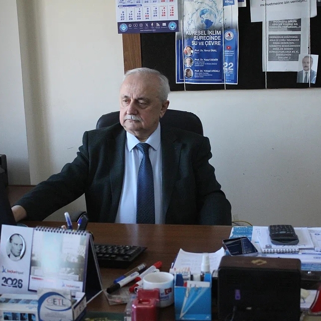 Profesörden 'planlı su kullanımı' uyarısı
"Suyumuz bol, yağış aldık düşünce...