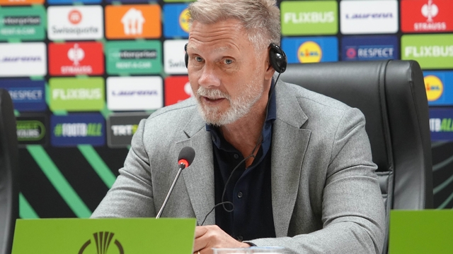 Thorsten Fink: "Kendimize güveniyoruz, çeyrek finale kalacağımıza inanıyorum"
Joe Mendes: "Yarınki maça odaklanmış durumdayız"