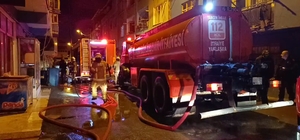 Bursa'da apartmanın çatı katında çıkan yangın söndürüldü