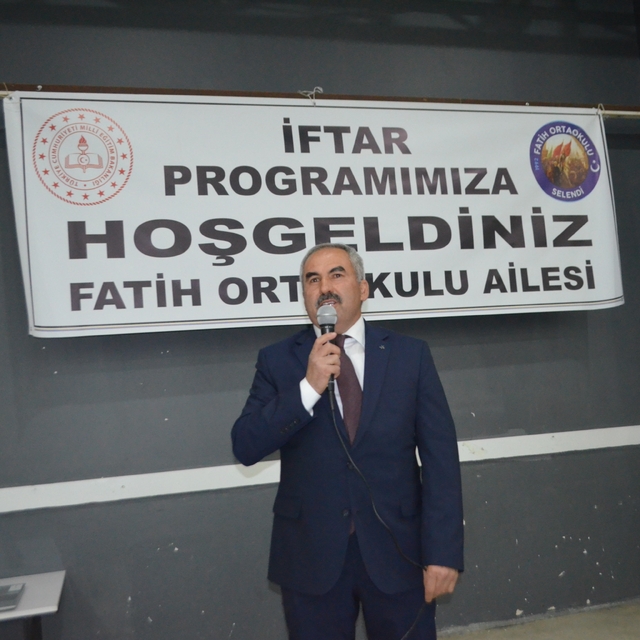 Selendi'de eğitim camiası aynı sofrada buluştu