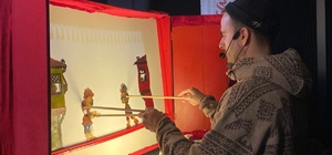 Selendi'de minikler Hacivat-Karagöz ile buluştu