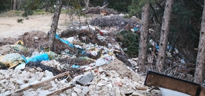 Doğanın kalbine çöp doldurdular