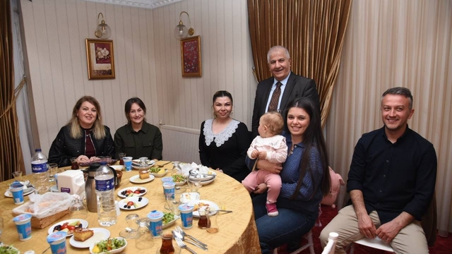 Millî Eğitim Müdürlüğü personeli iftar sofrasında buluştu