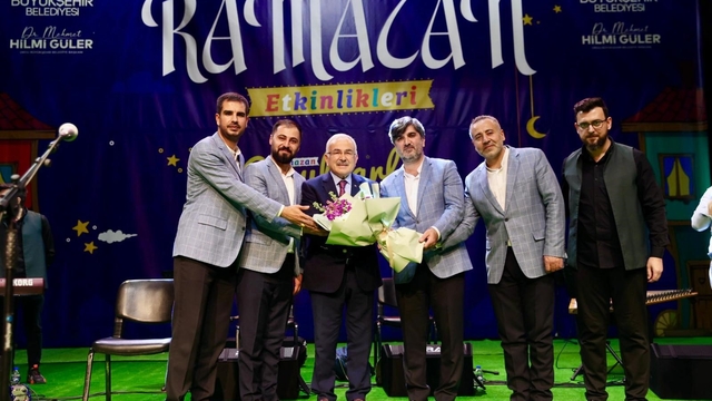 Ordu'da duygu dolu gece: Adıyamanlı Grup Ravza'dan Ordu'ya minnet mesajı