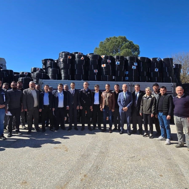 Bilecik'te 58 çiftçiye 809 bin 200 metre damlama sulama borusu desteği veri...