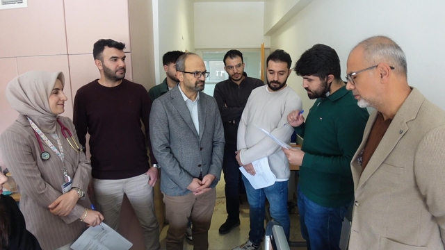 Prof. Dr. Koca, "Raynaud Fenomeni romatizma hastalıklarının habercisi olabiliyor"