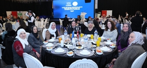 Kayseri' de kadın çiftçiler sürdürülebilir gelecek için buluştu KTO Başkanı Ömer Gülsoy: "Kadın üretimde ne kadar görünür olursa, ekonomimiz de o kadar güçlü olur"