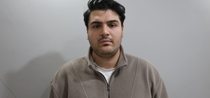 "Oğlumu bıçakladığı için öldürdüm" iddiasına mağdur aileden yalanlama Öldürülen Ertuğrul Koç'un avukatı: "Bıçaklama iddiası gerçek dışıdır, söz konusu bıçakta herhangi bir kan izi bulunmadı"