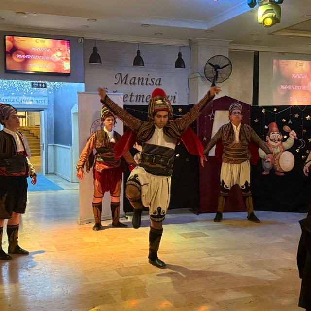 Manisa İl Milli Eğitim'den devlet korumasındaki çocuklara iftar