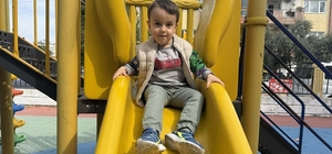 DMD hastası Göktuğ, tedavisi için kampanyasına destek bekliyor