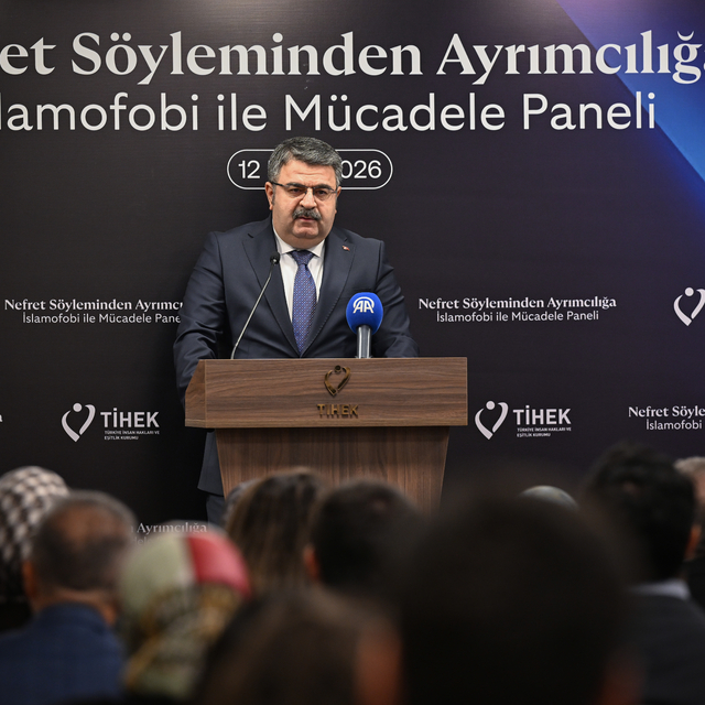 TİHEK'ten "Nefret Söyleminden Ayrımcılığa: İslamofobi ile Mücadele Paneli"