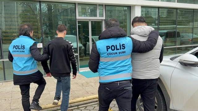 Samsun'da Trabzonspor otobüsünün taşlanmasıyla ilgili 3 polis açığa alındı