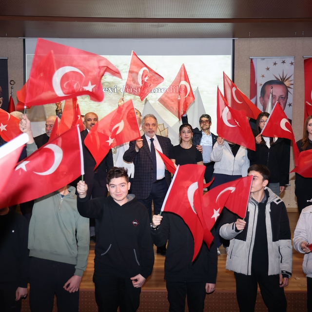 Talas'ta duygu dolu İstiklal Marşı ve Çanakkale Zaferi Anma Programı