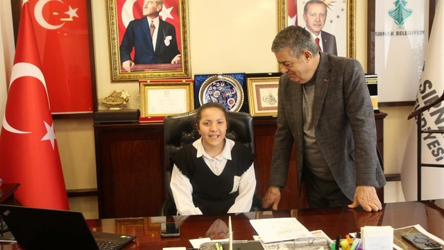 Şırnak'ta engelli çocuğun başkanlık hayali gerçek oldu