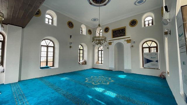 Tarihi Asmalı Mescit restorasyonla ayağa kaldırıldı
Konak'taki tarihi Asmalı Mescit ibadete açılıyor