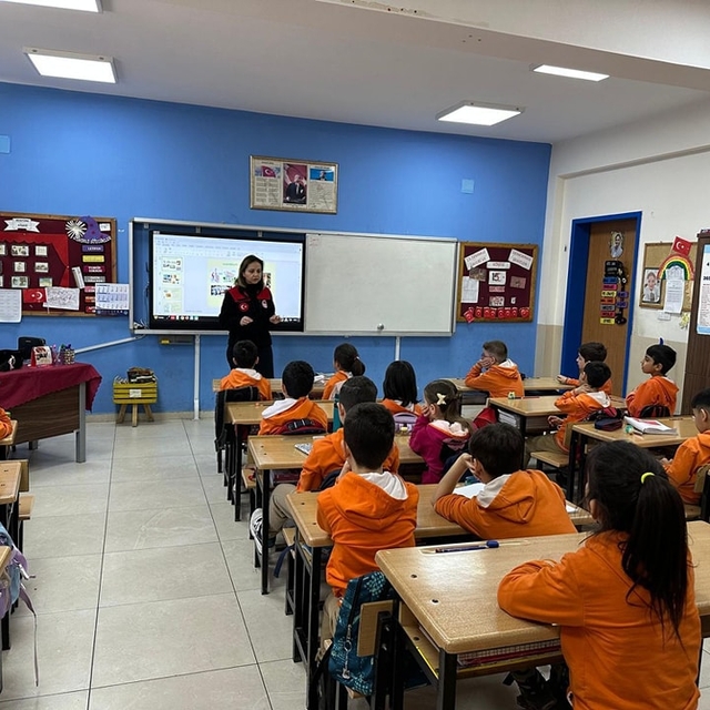 Merzifon'da öğrencilere gıda güvenliği ve israfı önleme eğitimi verildi