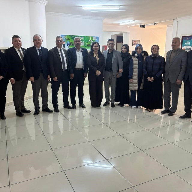 TBMM Suça Sürüklenen Çocuklara İlişkin Araştırma Komisyonu Gaziantep'te
Kom...