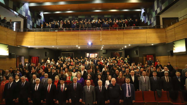 Gölbaşı'nda "İstiklal Marşı'nın Kabulü ve Mehmet Akif Ersoy'u Anma Günü" programı düzenlendi