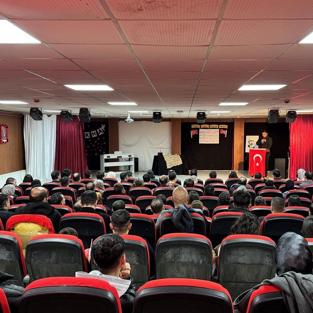 Çaldıran'da İstiklal Marşı'nın Kabulü ve Mehmet Akif Ersoy'u Anma Günü prog...