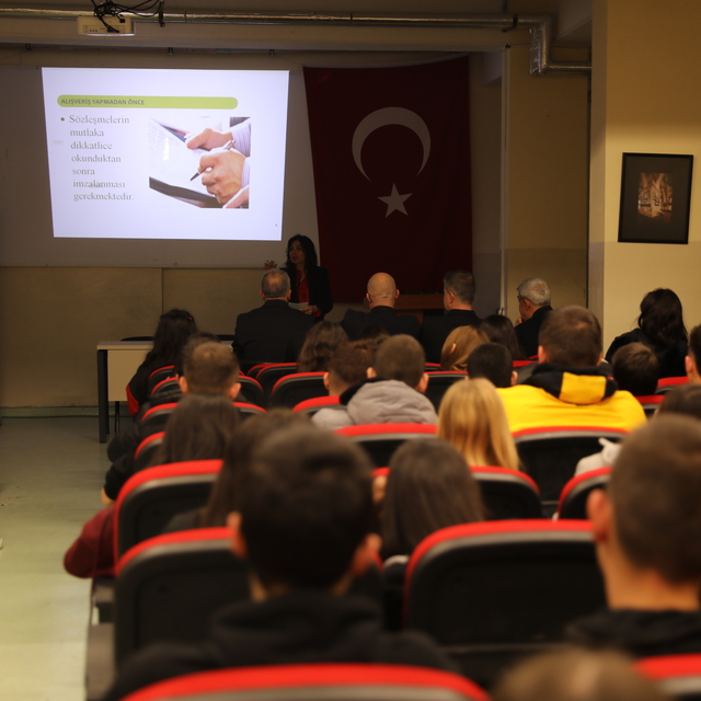 Edirne'de öğrenciler tüketici hakları konusunda bilgilendirildi