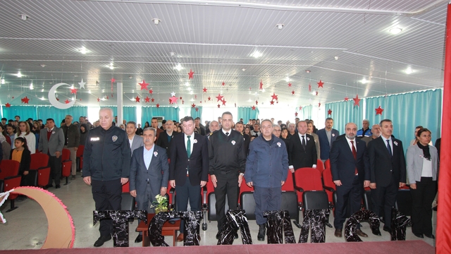 Bozyazı'da İstiklal Marşı'nın kabulü programla anıldı