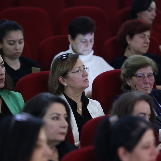 Başkan Vekili Özdemir: "Kadın dostu kent vizyonuyla çalışmalarımızı sürdürü...