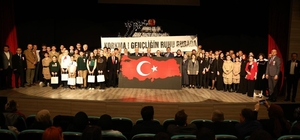 Öğrencilerden İstiklal Marşı'na anlamlı program