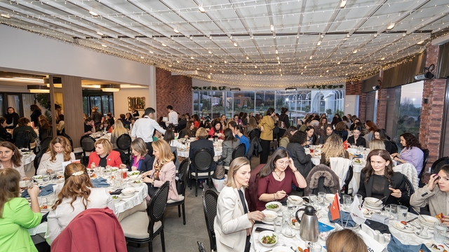 Bursa'da kadın dayanışması aynı sofrada buluştu