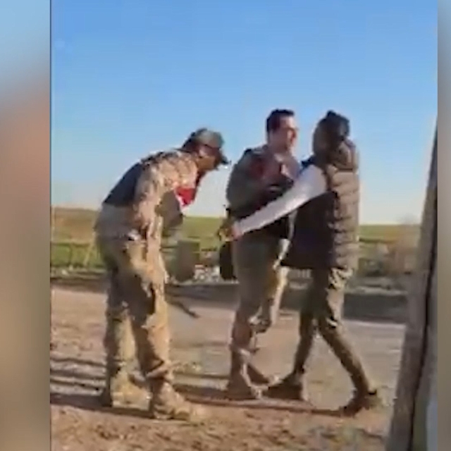 Jandarmanın müdahale ettiği kavgada ateş açıldı; 2 yaralı