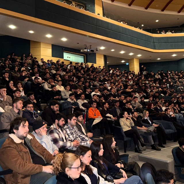 Federasyon temsilcileri öğrenciler ile buluştu