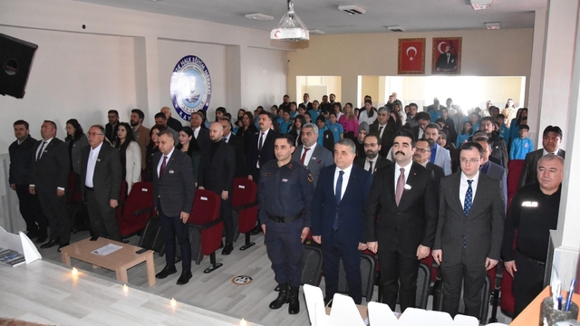 Tomarza'da İstiklâl Marşı'nın Kabulü'nün yıldönümü kutlandı