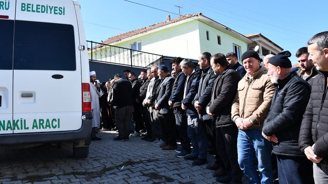 Tekirdağ'da öldürülen iki kardeş, Samsun'da defnedildi