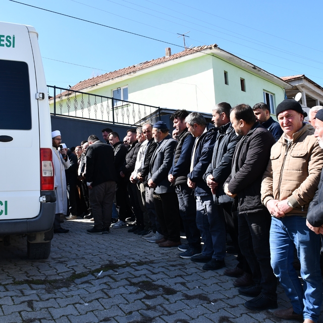 Tekirdağ'da öldürülen iki kardeş, Samsun'da defnedildi