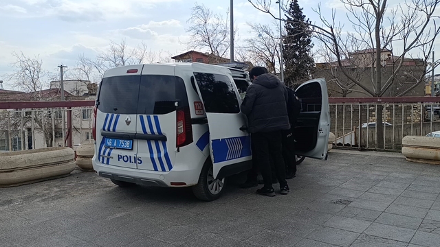 Kahramanmaraş'ta 'bir dal sigara' tartışması bıçaklı kavgaya dönüştü: 1 yaralı