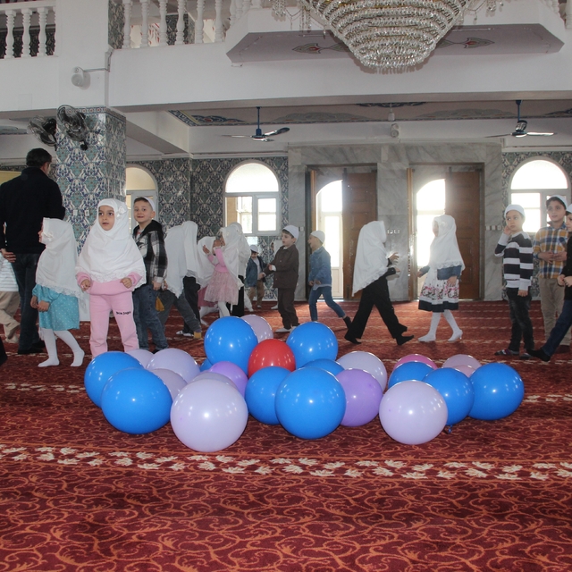 Cizre'de çocuklar cami ile buluştu