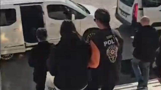 Aydın merkezli 'ücret iadesi vaadiyle' dolandırıcılık soruşturmasında 1 tutuklama