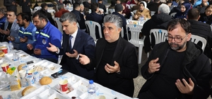 Akdeniz’de birlik sofrası: Kaymakam Şener personelle iftar yaptı