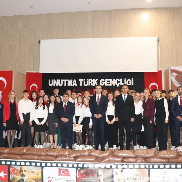 Selendi'de İstiklal Marşı'nın kabulünün 105. yılı anıldı