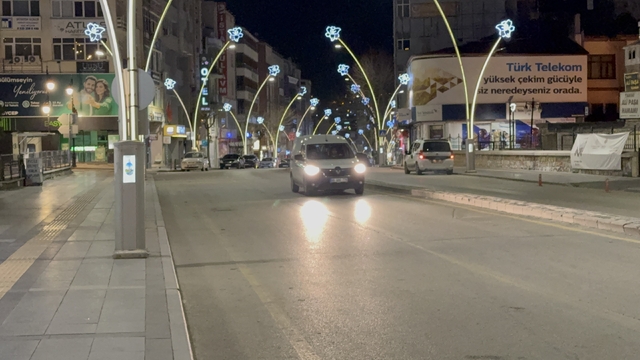 Tokat'ta 5.6 büyüklüğündeki deprem sonrası eğitime 1 gün ara verildi