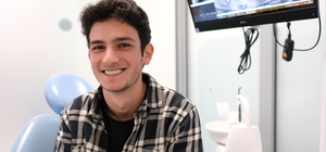 Kalça kemiğinden inci dişlere: Yusuf, 2 yıllık tedavinin ardından gülüşüne kavuştu